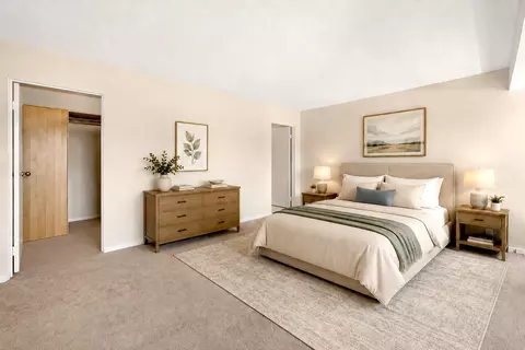 Bedroom - 40 E 9th St #1512, Chicago, IL 60605 photo 1 of 4