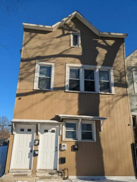 4805 S Elizabeth St, Chicago, IL 60609