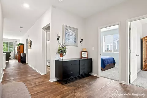 Entry Way - 1806 Doolin Ave, Mchenry, IL 60050 photo 3 of 4