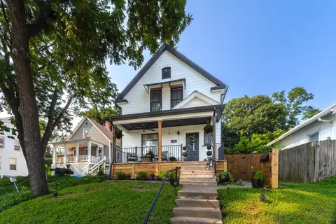 1718 W 9th St, Davenport, IA 52804