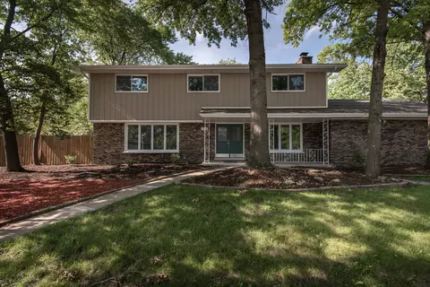 17152 Kenwood Ave, South Holland, IL 60473