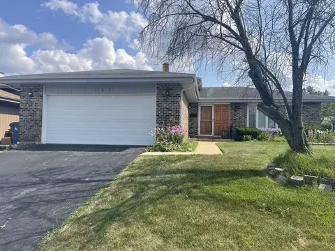 181 E Schubert Ave, Glendale Heights, IL 60139