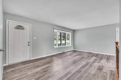 Living - 62 Park View Dr, Park View, IA 52748 photo 4 of 4