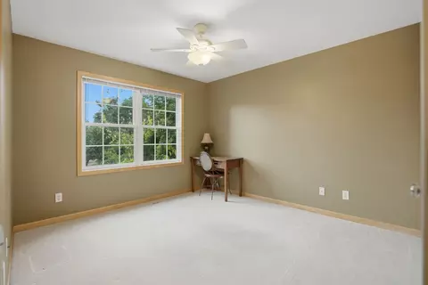 Bedroom - 212 8th Ave, Hampton, IL 61256 photo 2 of 5