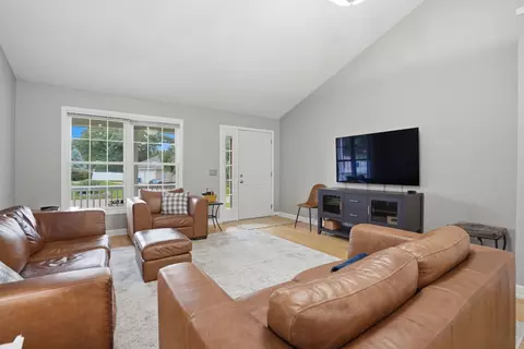 Other - 212 8th Ave, Hampton, IL 61256 photo 2 of 7