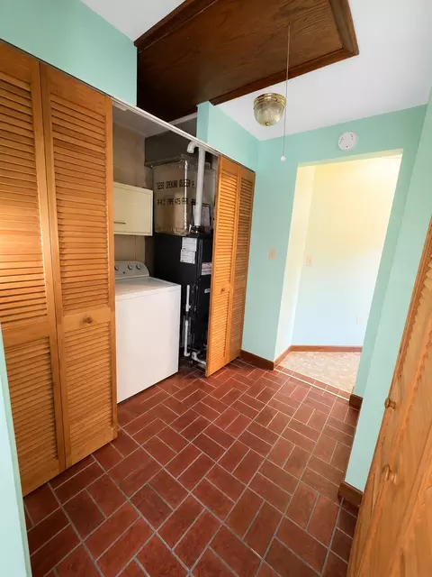 Other - 834 W 7th St, Flora, IL 62839 photo 3 of 6