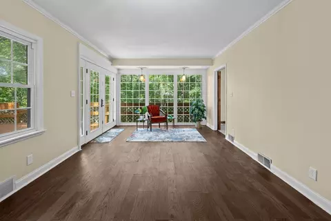 Living - 2301 15th Ave, Moline, IL 61265 photo 6 of 6