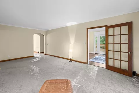 Living - 2301 15th Ave, Moline, IL 61265 photo 5 of 6