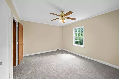 Bedroom - 2301 15th Ave, Moline, IL 61265 photo 2 of 5