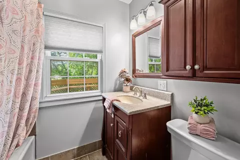 Bath - 2301 15th Ave, Moline, IL 61265 photo 1 of 6
