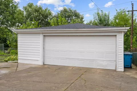 Exterior - 326 E Alden Dr, Addison, IL 60101 photo 5 of 5