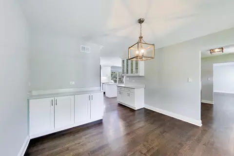 Dining - 5502 Groveside Ln, Rolling Meadows, IL 60008 photo 2 of 2