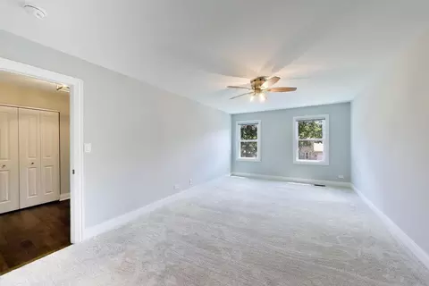 Bedroom - 5502 Groveside Ln, Rolling Meadows, IL 60008 photo 2 of 10