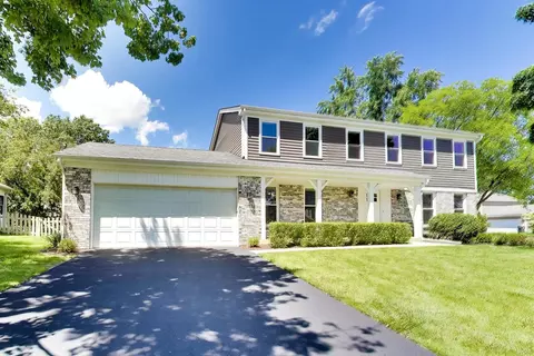 Exterior - 5502 Groveside Ln, Rolling Meadows, IL 60008 photo 2 of 8