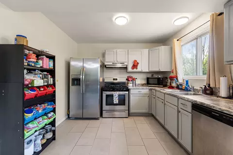 Kitchen - 116 Cloverleaf Rd, Matteson, IL 60443 photo 2 of 2