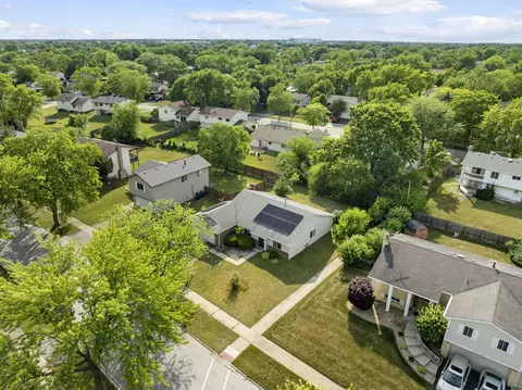 View/Area - 116 Cloverleaf Rd, Matteson, IL 60443 photo 3 of 6