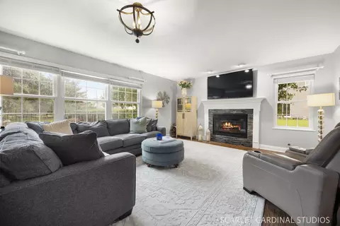 Living - 25063 Brett St, Plainfield, IL 60544 photo 2 of 2