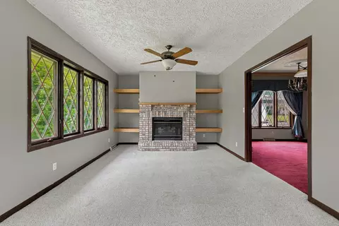 Living - 1105 11th Ave, Moline, IL 61265 photo 6 of 6