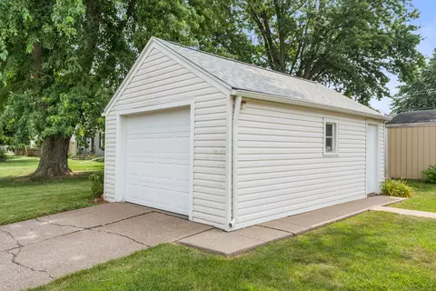 Other - 1136 53rd St, Moline, IL 61265 photo 9 of 9