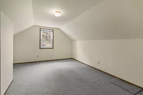 Bedroom - 1136 53rd St, Moline, IL 61265 photo 6 of 7