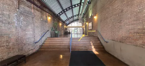 Entry Way - 500 S Clinton St #226, Chicago, IL 60607 photo 1 of 1
