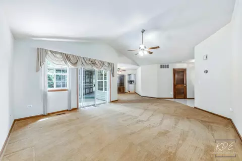 Living - 13339 Red Cedar Ln, Plainfield, IL 60544 photo 5 of 8