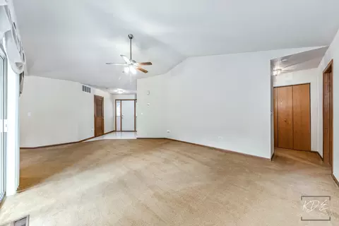Living - 13339 Red Cedar Ln, Plainfield, IL 60544 photo 3 of 8