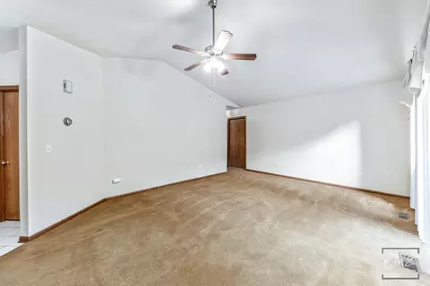 Living - 13339 Red Cedar Ln, Plainfield, IL 60544 photo 4 of 8