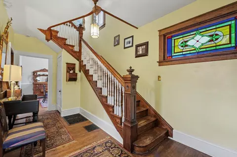 Entry Way - 318 E Main St, Monticello, IL 61856 photo 2 of 5