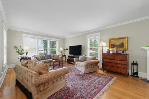 Living - 318 E Main St, Monticello, IL 61856 photo 1 of 3