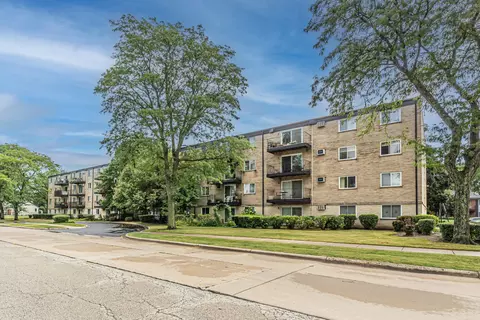 2515 E Olive Ave #2K, Arlington Heights, IL 60004