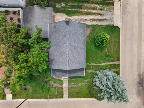 View/Area - 127 W Moore St, Ottawa, IL 61350 photo 1 of 1