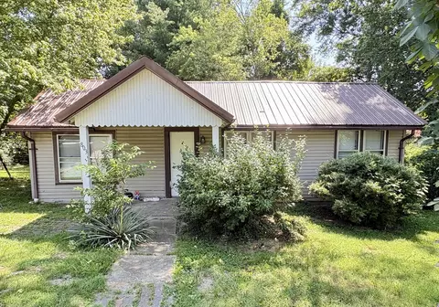 803 N Allyn St, Carbondale, IL 62901