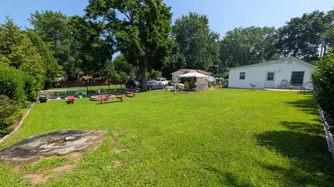 10017 W Mawman Ave, Beach Park, IL 60087