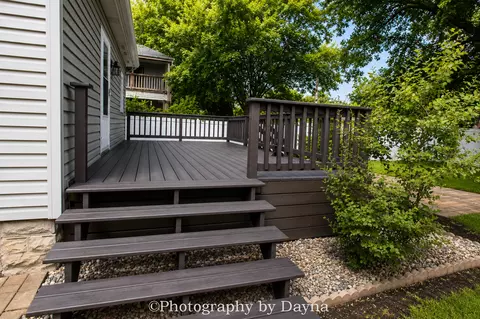 Exterior - 880 S 5th Ave, Kankakee, IL 60901 photo 5 of 7