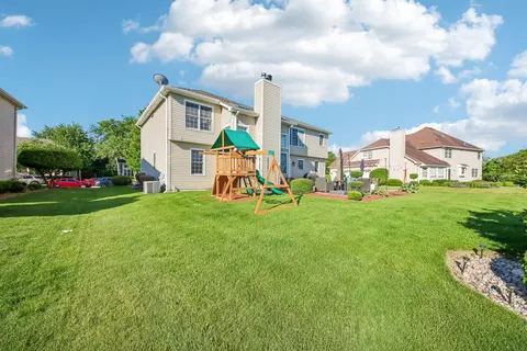 Exterior - 2302 Irvine Ln, Plainfield, IL 60586 photo 10 of 10