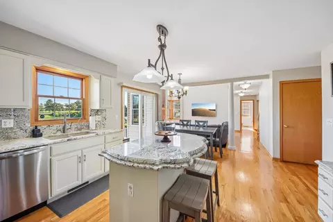 Kitchen - 2302 Irvine Ln, Plainfield, IL 60586 photo 5 of 6