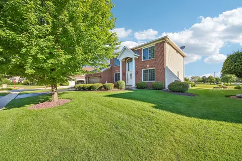 Exterior - 2302 Irvine Ln, Plainfield, IL 60586 photo 3 of 10