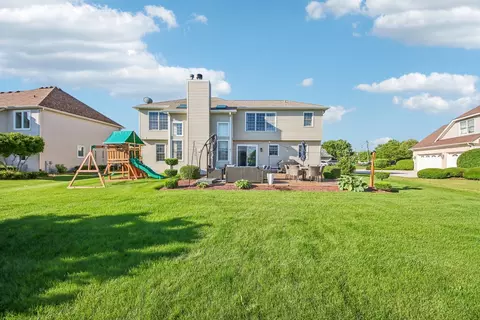 Exterior - 2302 Irvine Ln, Plainfield, IL 60586 photo 8 of 10