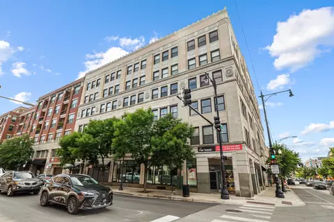 3150 N Sheffield Ave #604, Chicago, IL 60657
