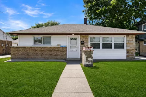 Exterior - 17044 Burnham Ave, Lansing, IL 60438 photo 2 of 5