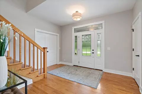 Entry Way - 3206 Prairie View Dr, Prairie Grove, IL 60012 photo 1 of 5