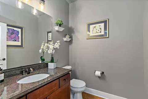 Bath - 3206 Prairie View Dr, Prairie Grove, IL 60012 photo 1 of 6