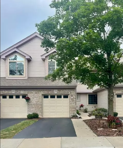 1546 N Saint Marks Pl, Palatine, IL 60067