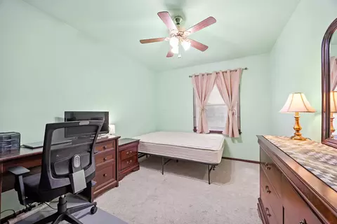 Bedroom - 437 Wright Ct, Bolingbrook, IL 60440 photo 4 of 6