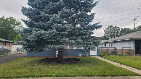 1290 Balmoral Ave, Calumet City, IL 60409