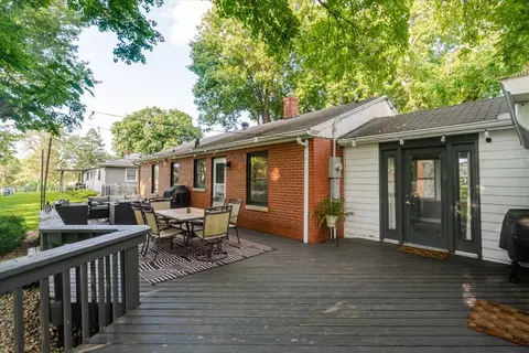 Exterior - 1011 Bakewell Ave, Normal, IL 61761 photo 6 of 7