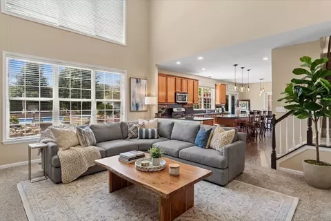 Living - 1574 Old Forge Rd, Bartlett, IL 60103 photo 1 of 2
