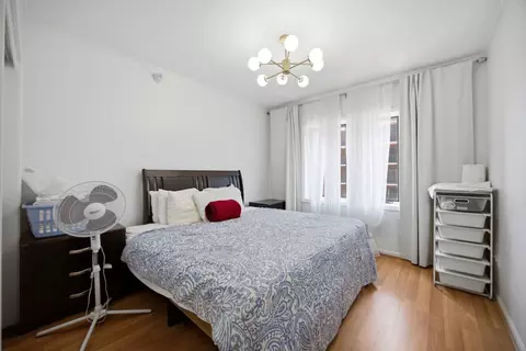 Bedroom - 750 Pearson St #302, Des Plaines, IL 60016 photo 4 of 5