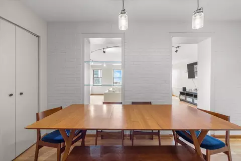Dining - 40 E 9th St #1205, Chicago, IL 60605 photo 2 of 2